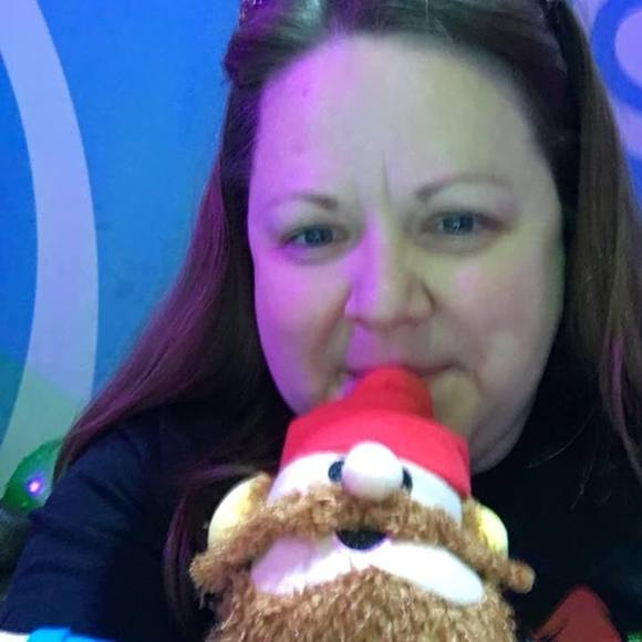 Meet your Posher, Jessica - Picture 1 of 1